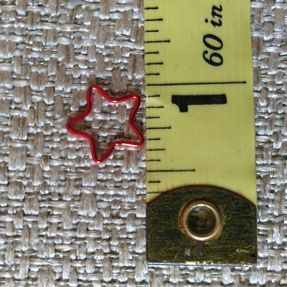 Set of 4 Star Cartilage Earrings NWOT - Picture 9 of 9